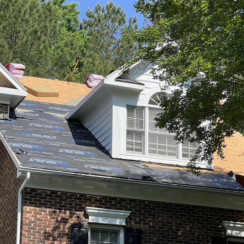 Charlotte, NC Roof Installation - this new Owens Corning project photo 5