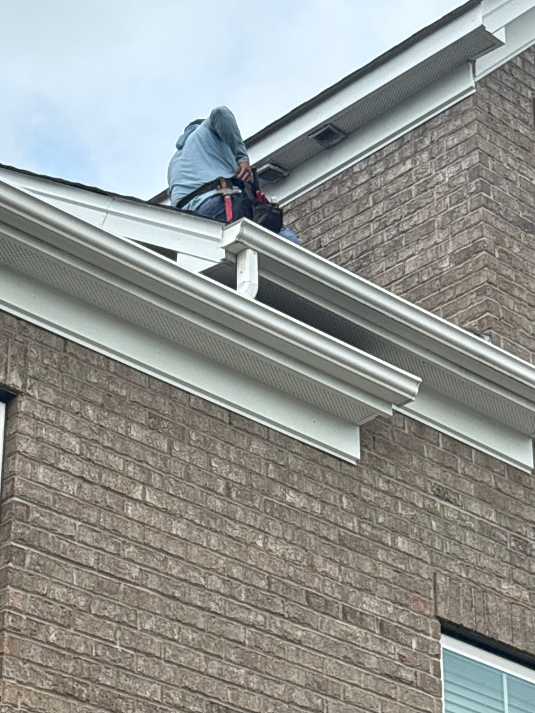 Residential Soffit Vent Replacement – Charlotte, NC project photo 3