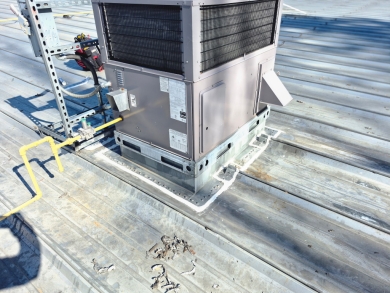 Commercial Rooftop Unit Curb Reflash – Fort Mill, SC project photo 4