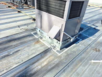 Commercial Rooftop Unit Curb Reflash – Fort Mill, SC project photo 2