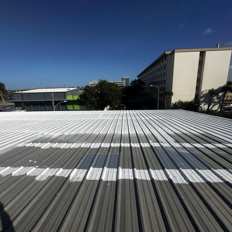 Daytona Beach Metal Roof Restoration 20-Year Acrylic Coating System (12,000 SF) project photo 1