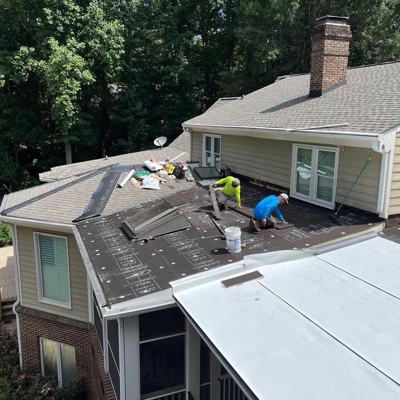 Charlotte NC - TPO Roof Installation. This residential roof project photo 2