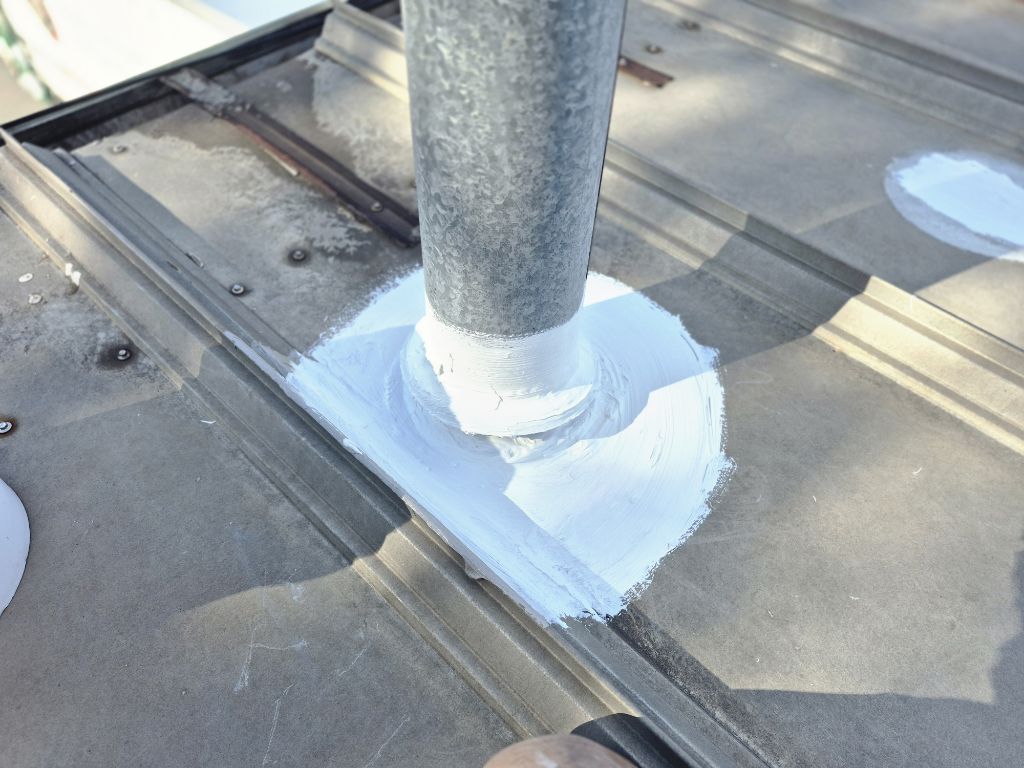 Commercial Vent and Seam Repair – Charlotte, NC project photo 2